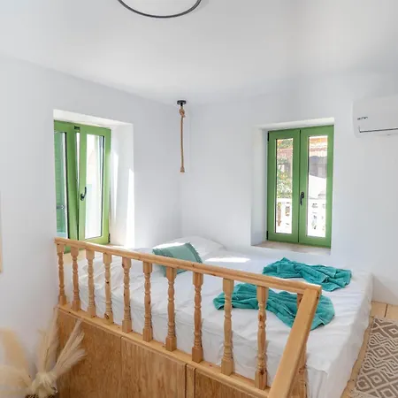 Villa Emerald