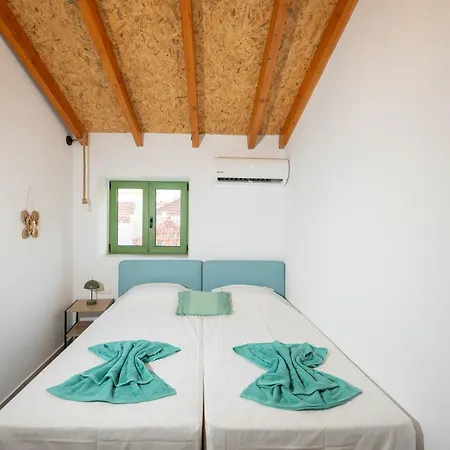 Emerald * Koskinou (Rhodes)