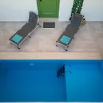 וילה Emerald *